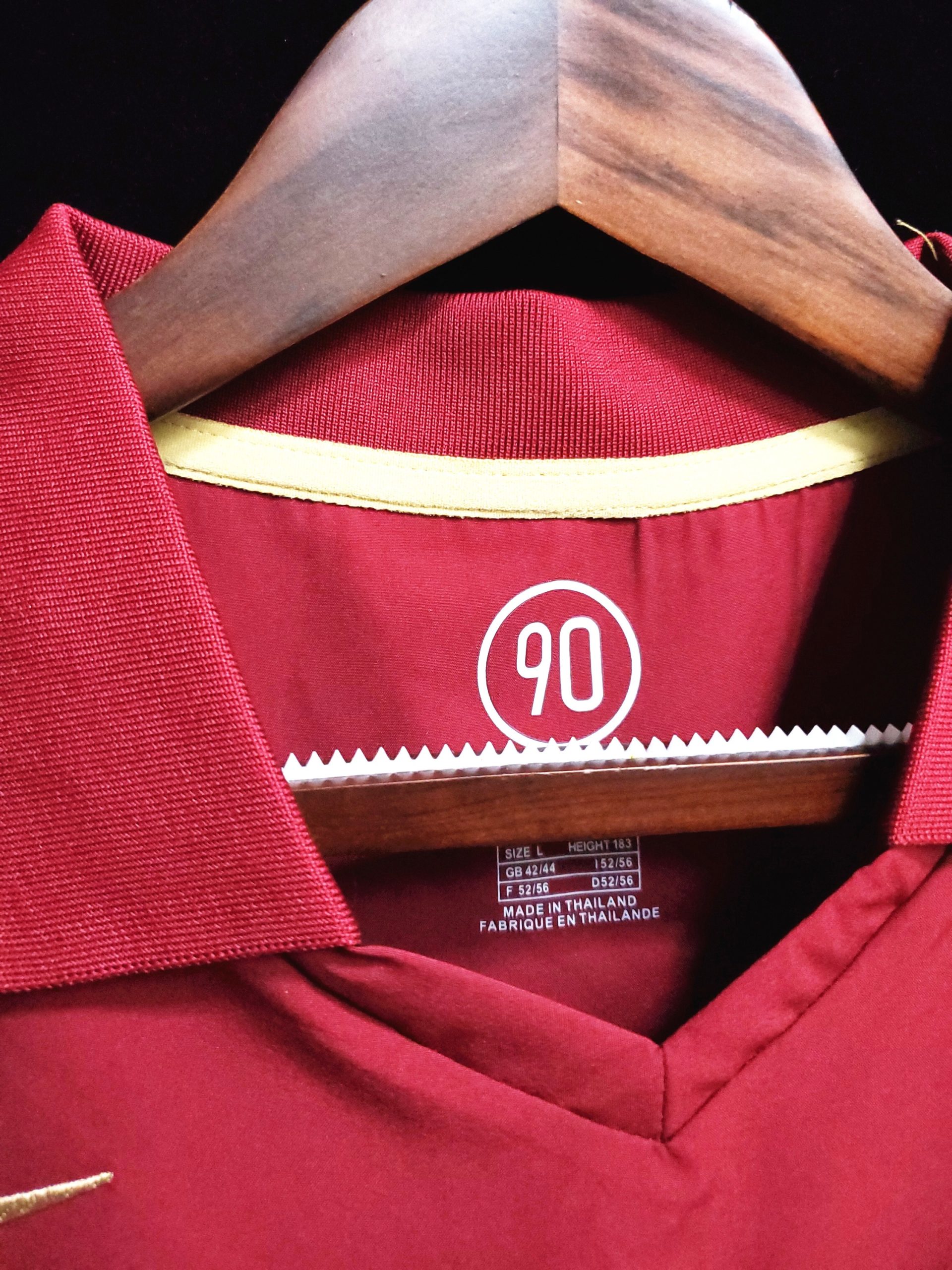 Arsenal 2005/06 – Highbury | Nike Total 90 | Última temporada em Highbury. - Imagem 11