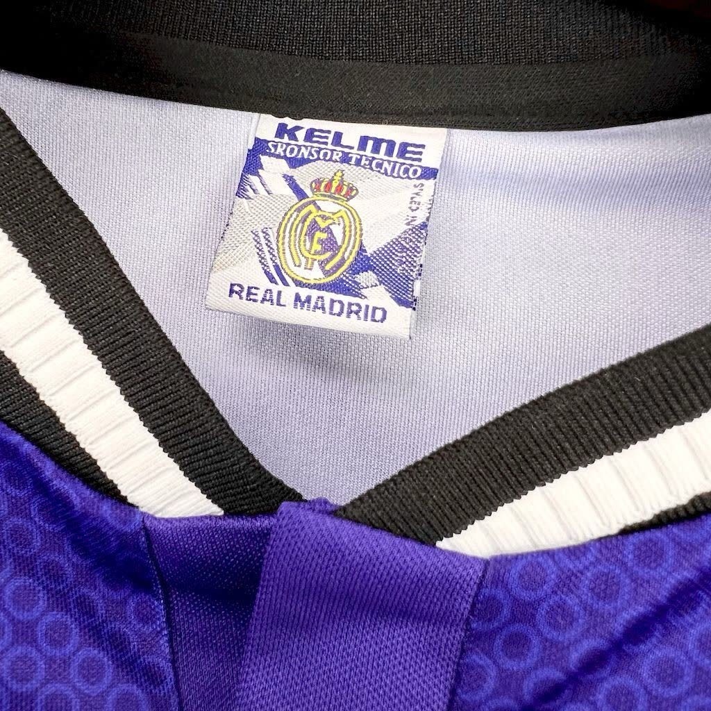 Camisa Retrô Real Madrid 1995/96 – Kelme - Imagem 5